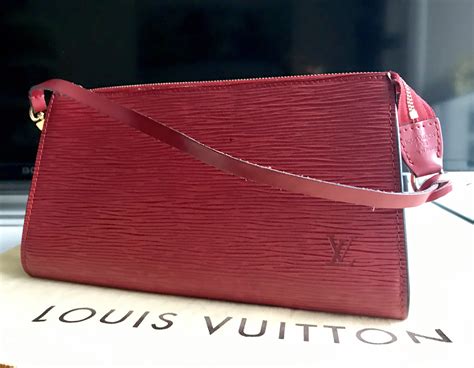 lv pochette epi leather|louis vuitton epi pochette.